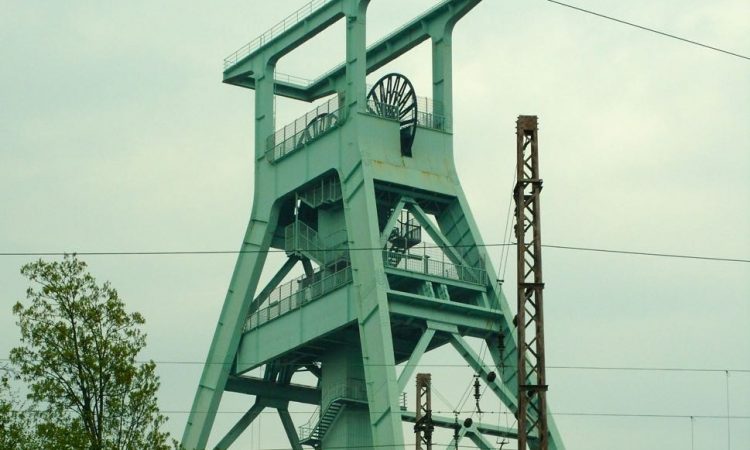 Coal mine lift tower