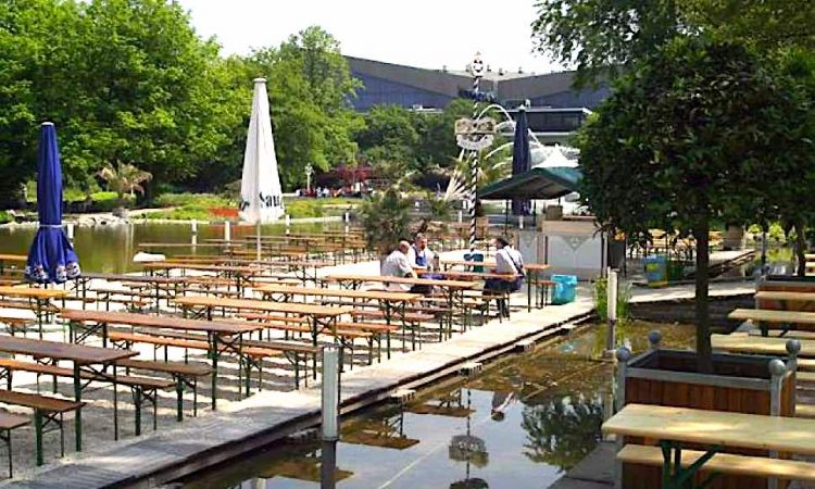 Biergarten tables