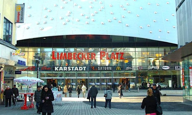 Shopping mall facade